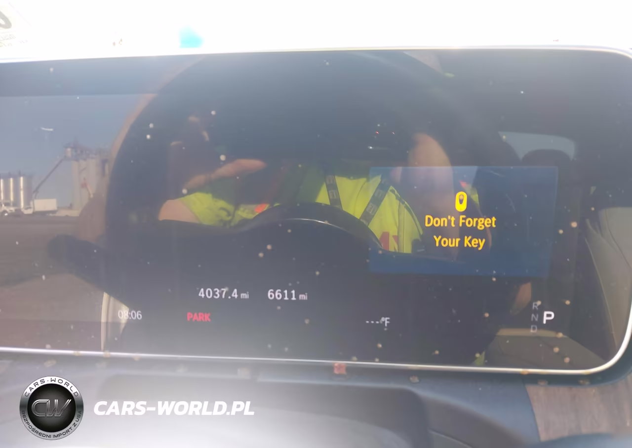 2025 Mercedes-Benz C 300 VIN:W1KAF4HB9SR255976 - 7