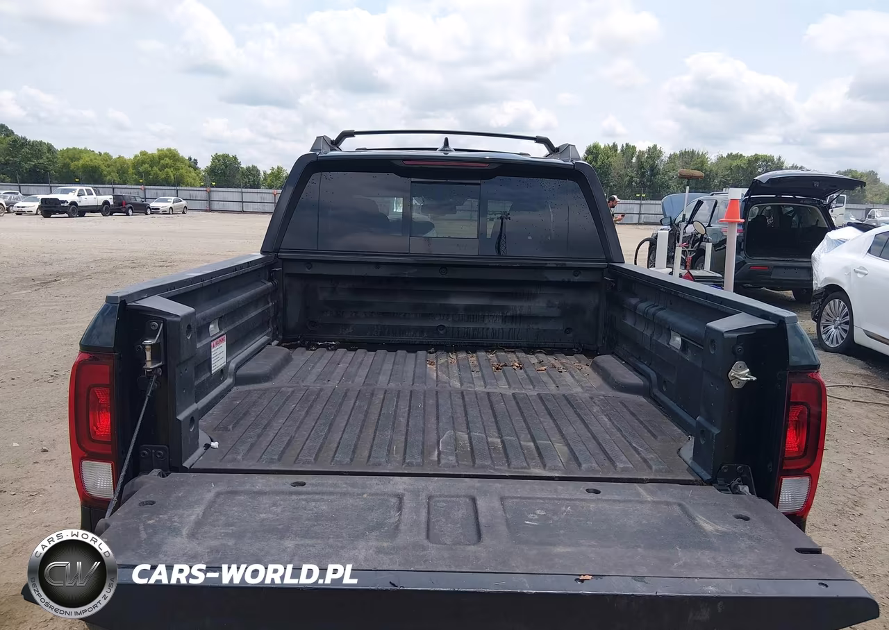 2017 Honda Ridgeline Black Edition VIN:5FPYK3F8XHB016125 - 18