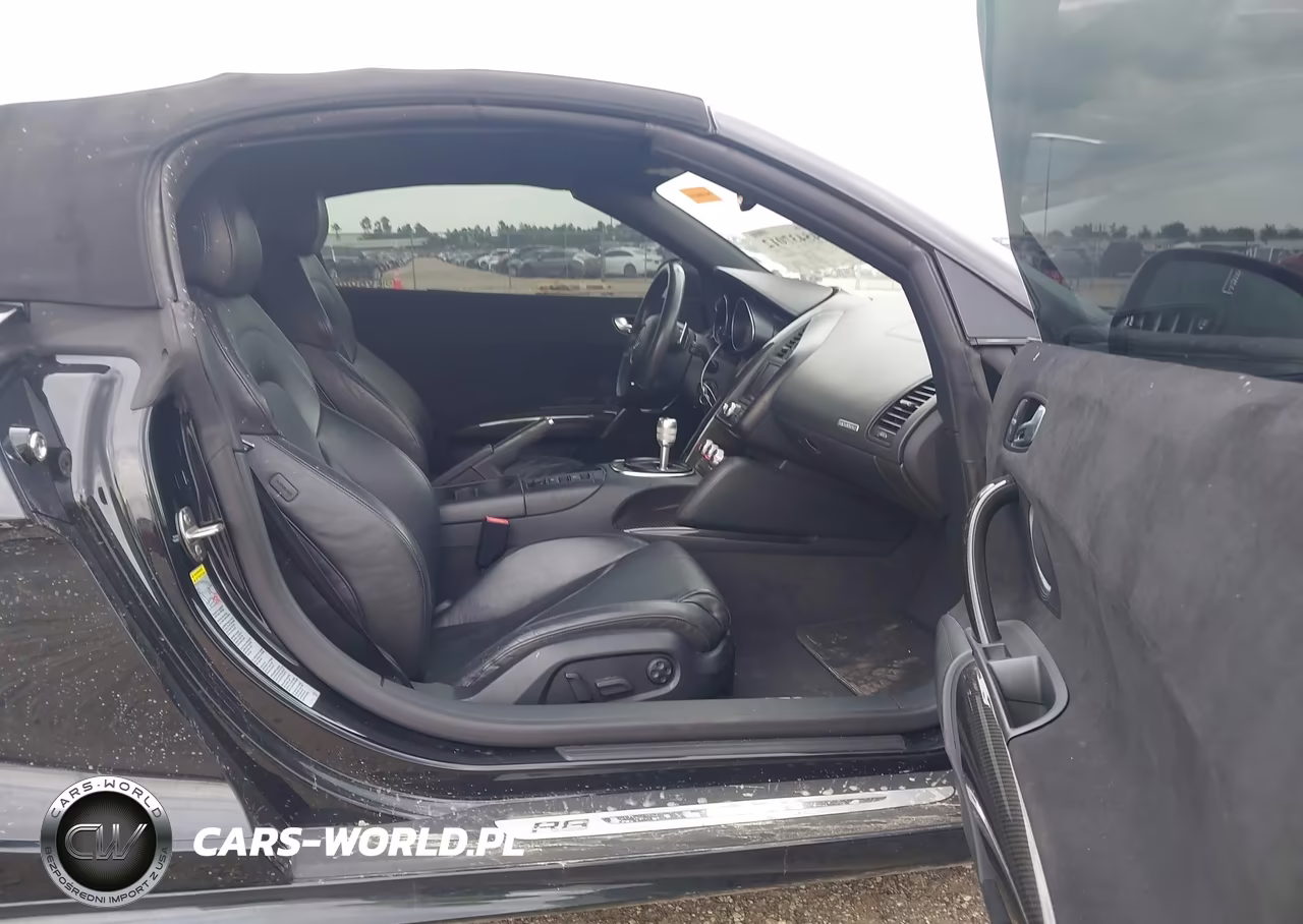 2012 Audi R8 5.2L VIN:WUAVNAFGXCN003015 - 5