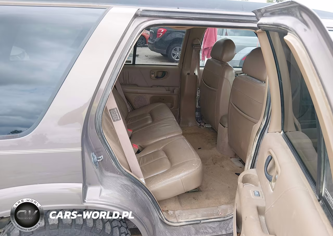 1999 Oldsmobile Bravada VIN:1GHDT13WXX2701586 - 8