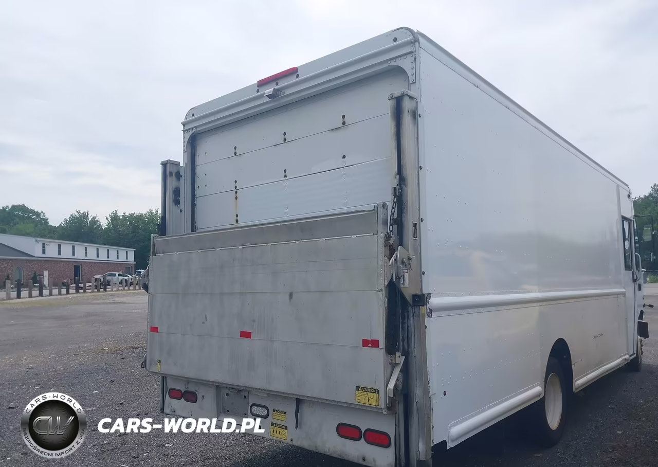 2009 Freightliner Chassis M Line Walk-In Van VIN:4UZAAPDU09CAM0614 - 4