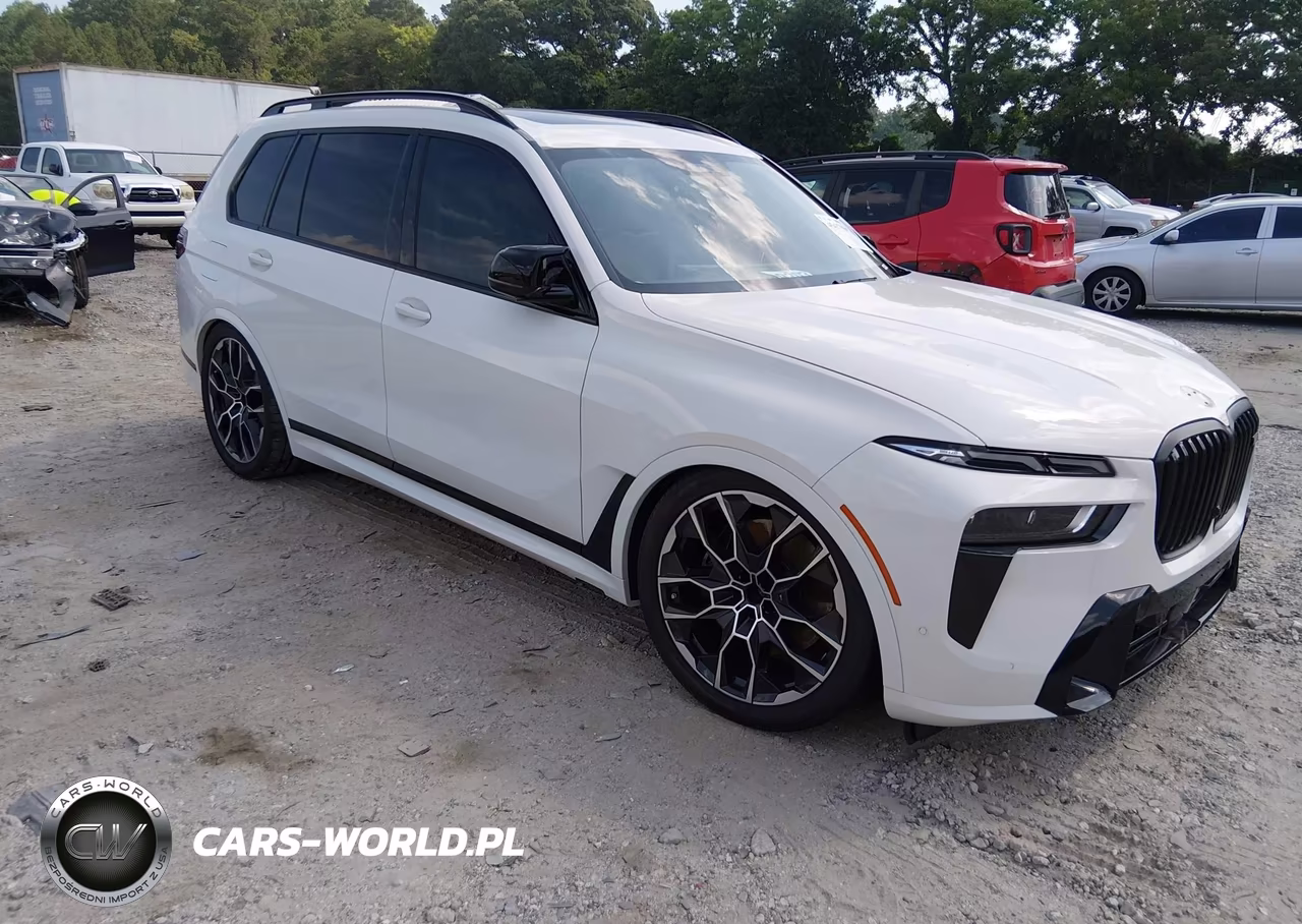 2023 BMW X7 M60I