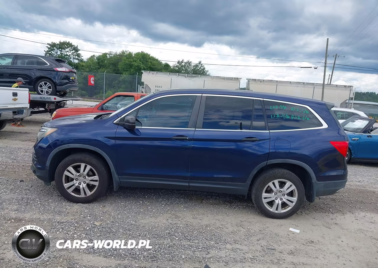 2018 Honda Pilot Lx VIN:5FNYF6H16JB040085 - 14