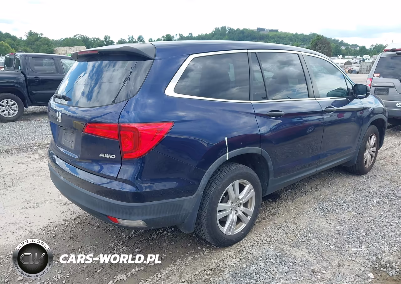 2018 Honda Pilot Lx VIN:5FNYF6H16JB040085 - 4