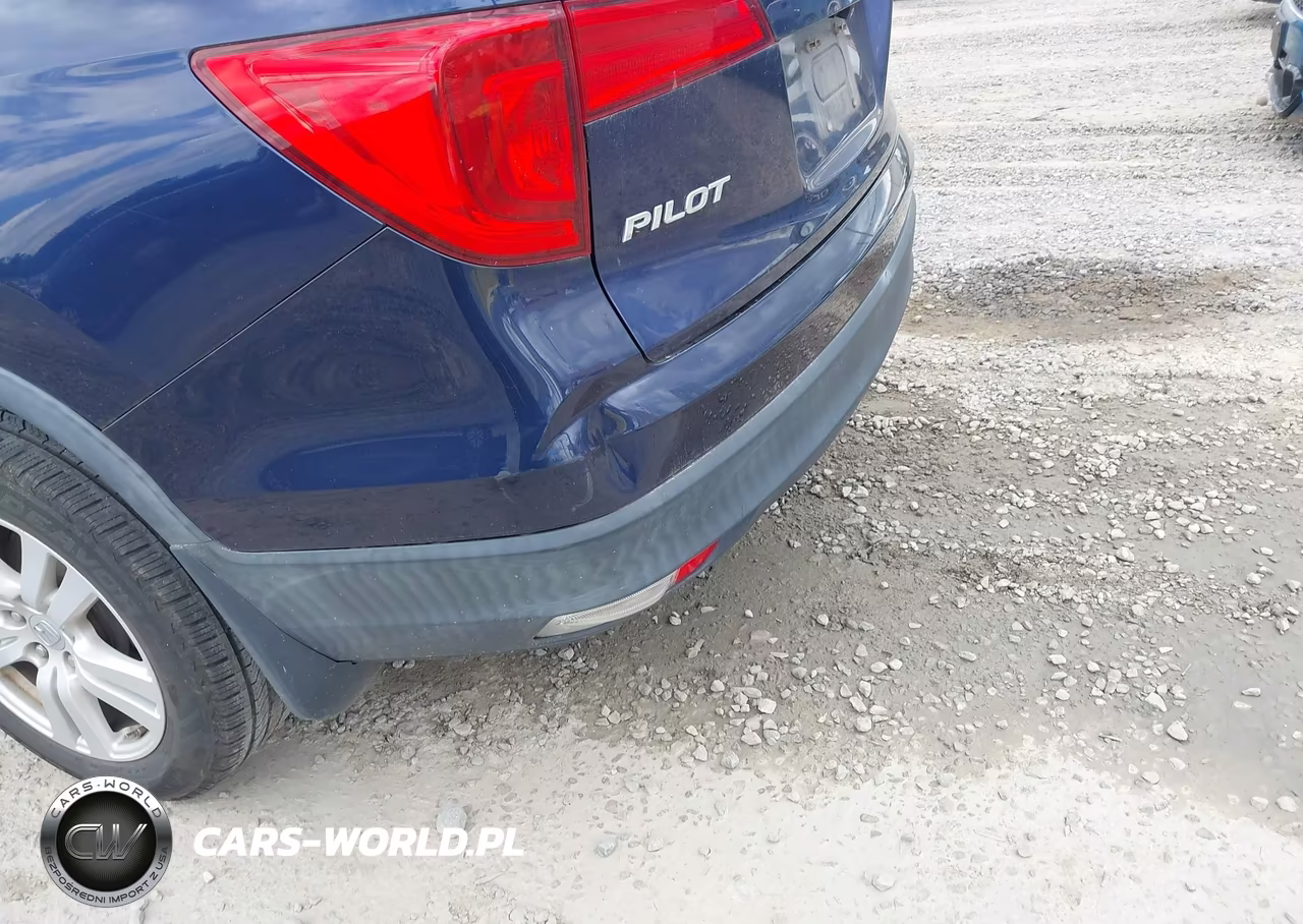 2018 Honda Pilot Lx VIN:5FNYF6H16JB040085 - 6