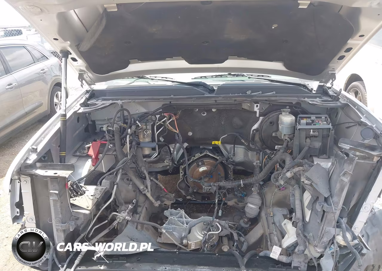 2012 Chevrolet Suburban Lt VIN:1GNSCJE03CR102155 - 10