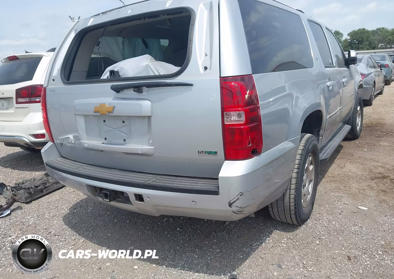 2012 Chevrolet Suburban Lt VIN:1GNSCJE03CR102155 - 4