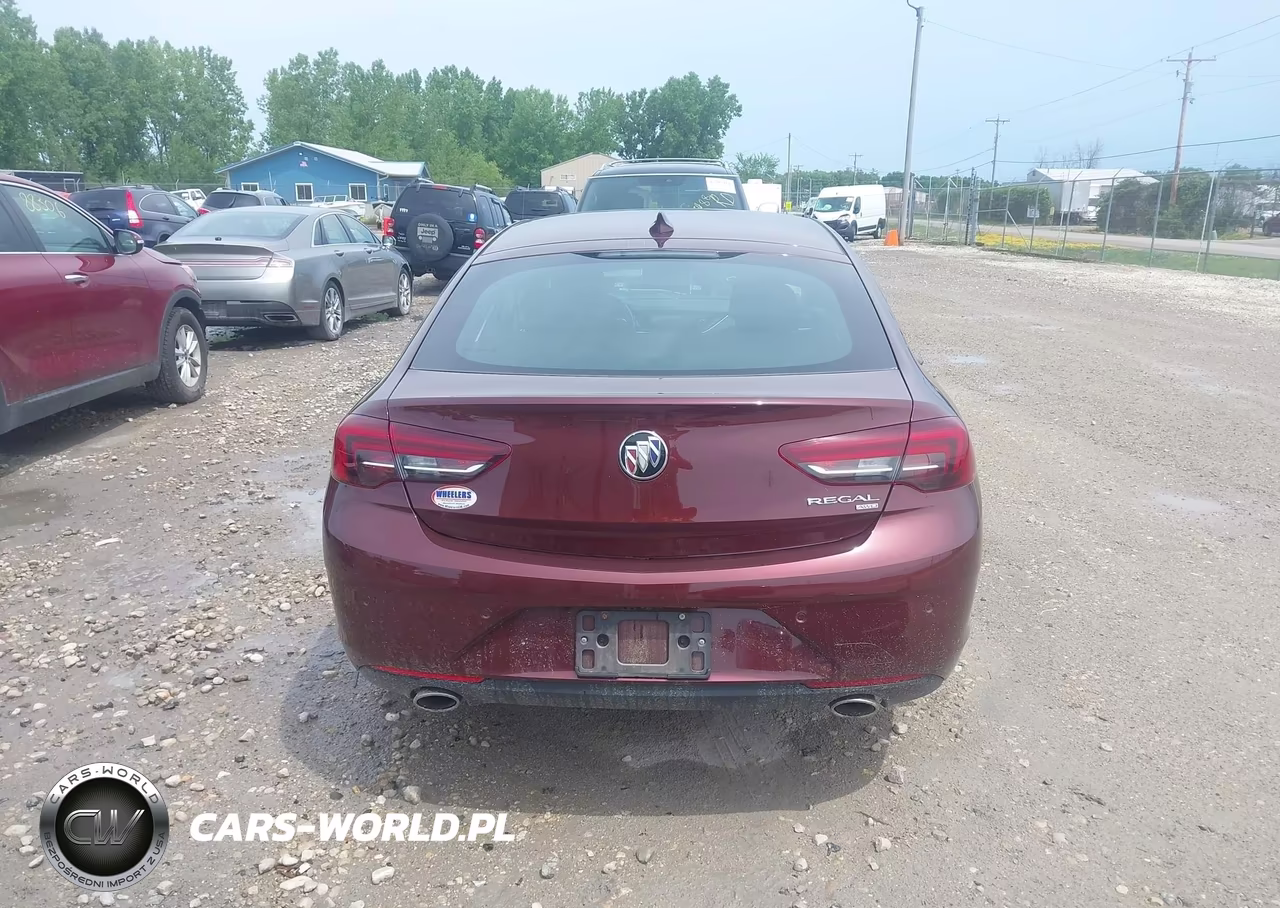 2019 Buick Regal Sportback Awd Essence VIN:W04GR6SX8K1043204 - 17