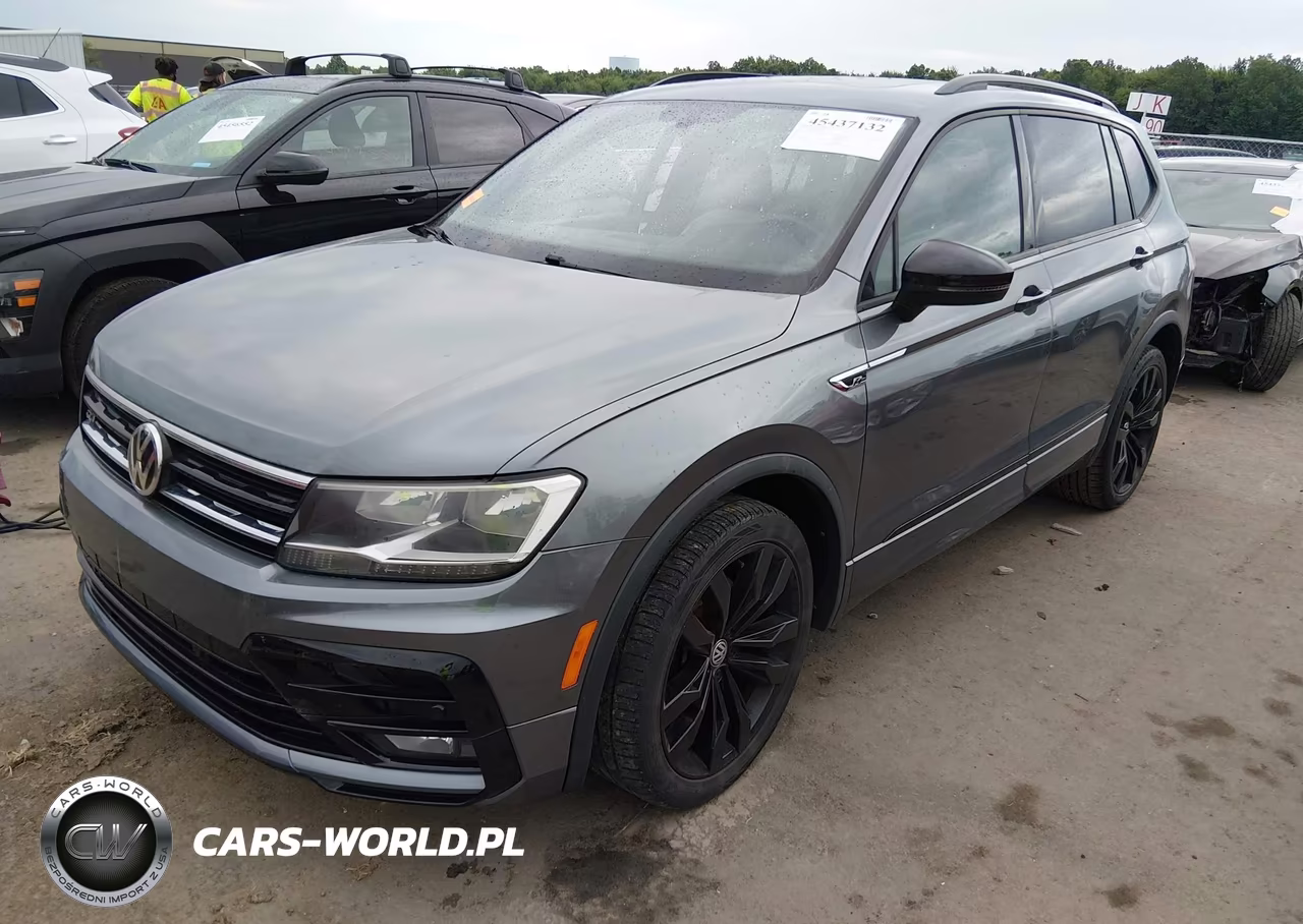 2020 Volkswagen Tiguan 2.0T Se-2.0T Se R-Line Black-2.0T Sel VIN:3VV3B7AX0LM113056 - 2