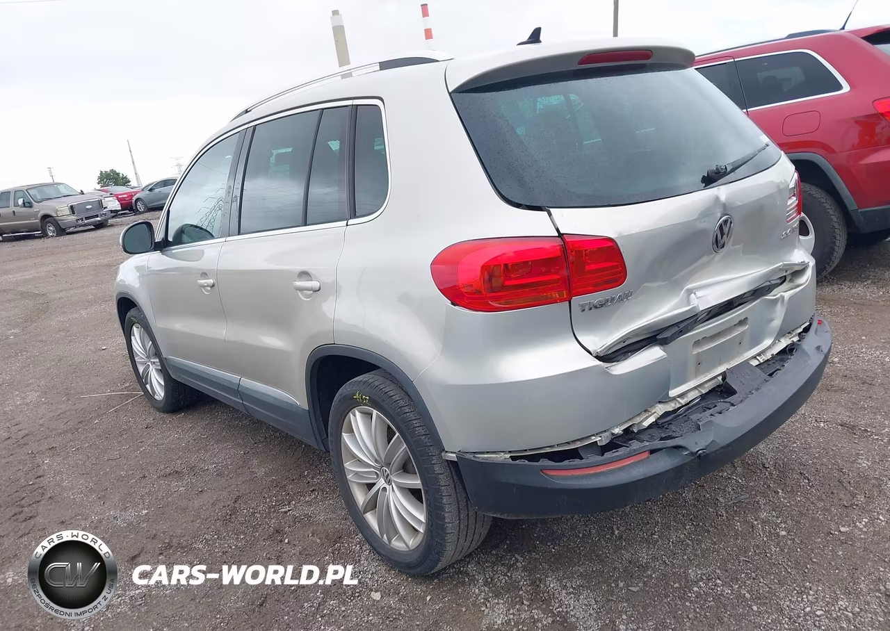 2015 Volkswagen Tiguan Se VIN:WVGAV7AX3FW510645 - 3