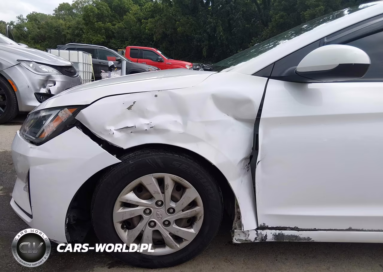 2019 Hyundai Elantra Se VIN:5NPD74LFXKH486228 - 6