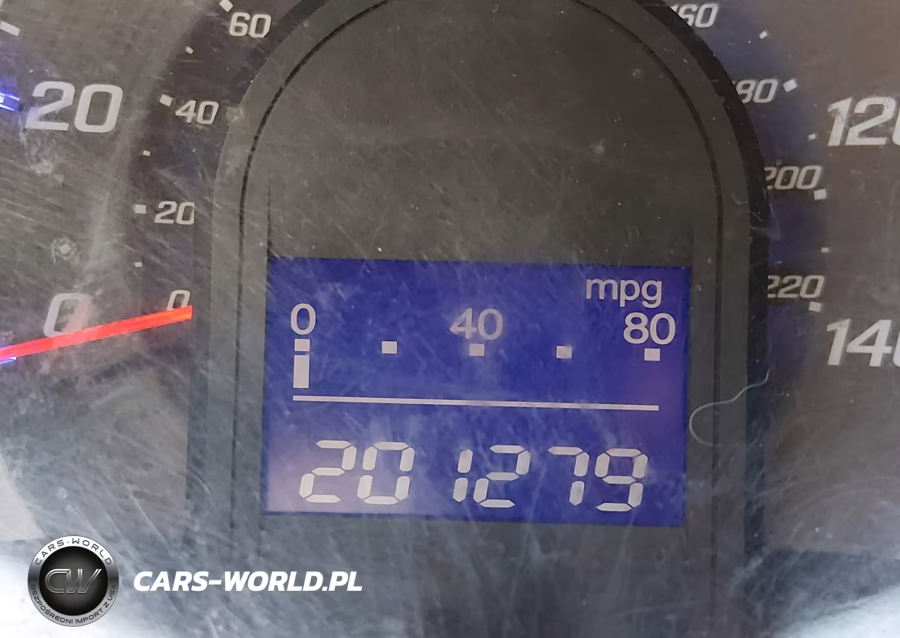 2011 Honda Fit VIN:JHMGE8H39BC015125 - 16