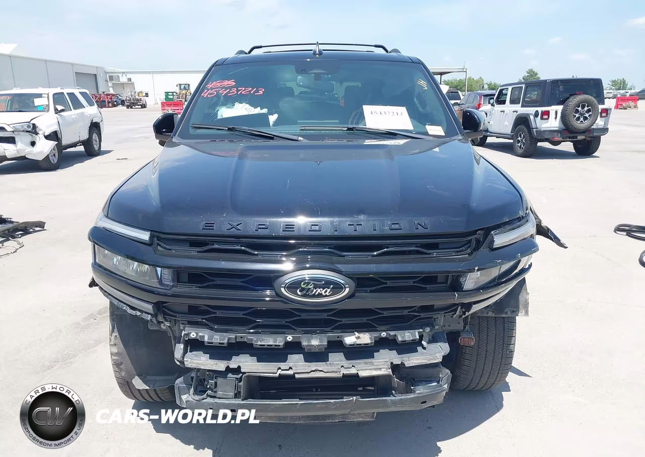 2023 Ford Expedition Limited VIN:1FMJU1K80PEA37527 - 12