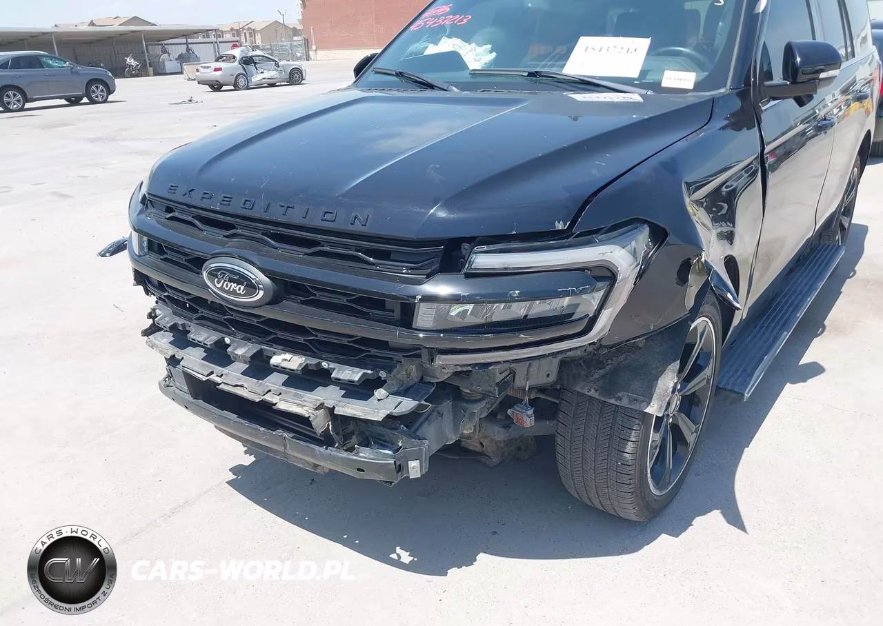 2023 Ford Expedition Limited VIN:1FMJU1K80PEA37527 - 6