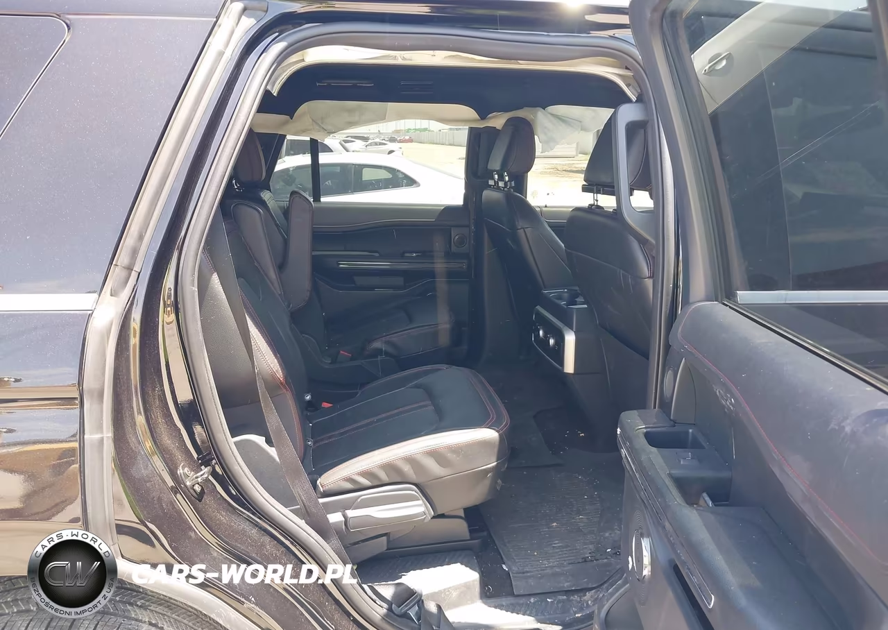 2023 Ford Expedition Limited VIN:1FMJU1K80PEA37527 - 8