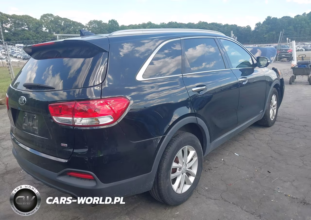 2018 Kia Sorento 2.4L Lx VIN:5XYPGDA33JG369991 - 4