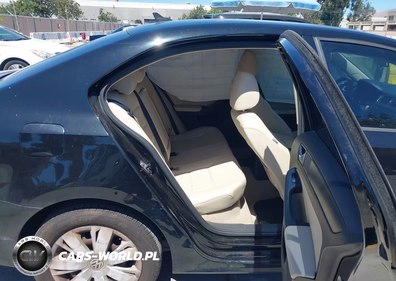 2014 Volkswagen Jetta 1.8T Se VIN:3VWD17AJ1EM394561 - 8