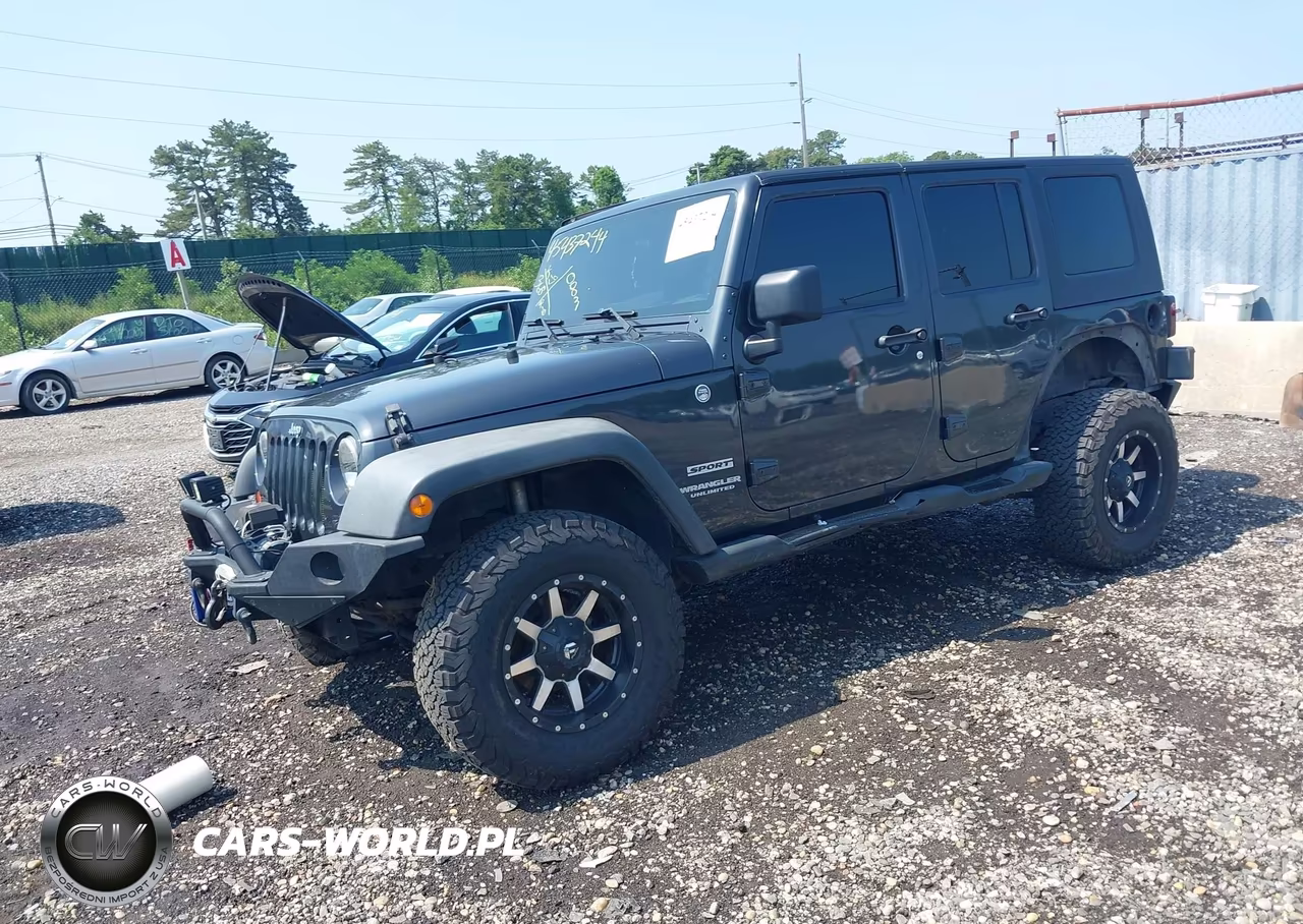 2010 Jeep Wrangler Unlimited Sport VIN:1J4BA3H10AL142458 - 2