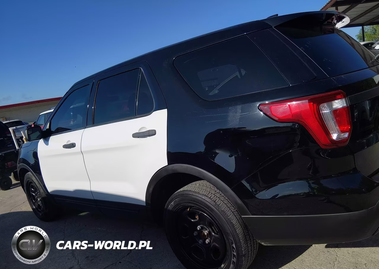 2016 Ford Explorer Police Interceptor VIN:1FM5K8AR3GGD16467 - 14