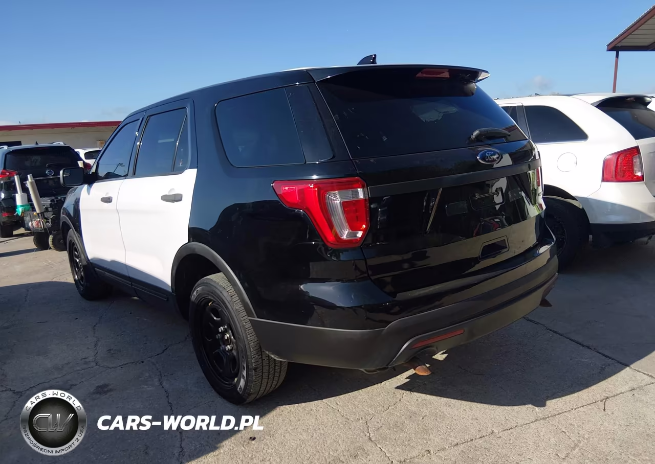 2016 Ford Explorer Police Interceptor VIN:1FM5K8AR3GGD16467 - 3