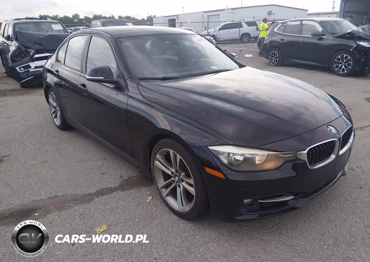 2013 BMW 328I – zdjęcie 1 z 11