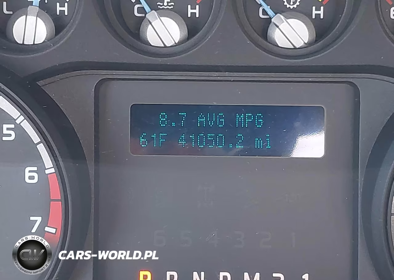 2016 Ford F-350 Chassis Xl-Xlt VIN:1FDRF3G68GEA60084 - 15