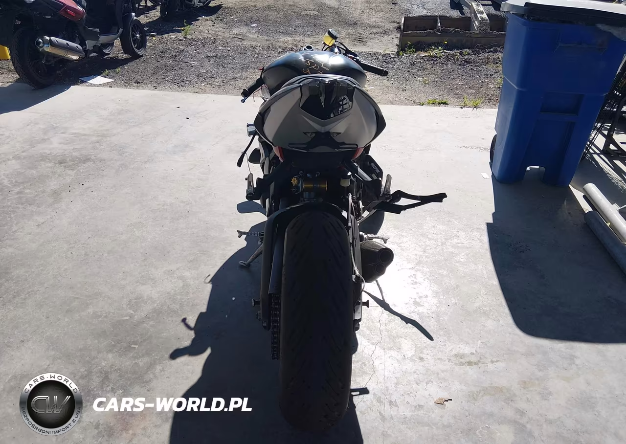 2015 Triumph Motorcycle Daytona 675R Abs VIN:SMTA02YK4FJ685002 - 6