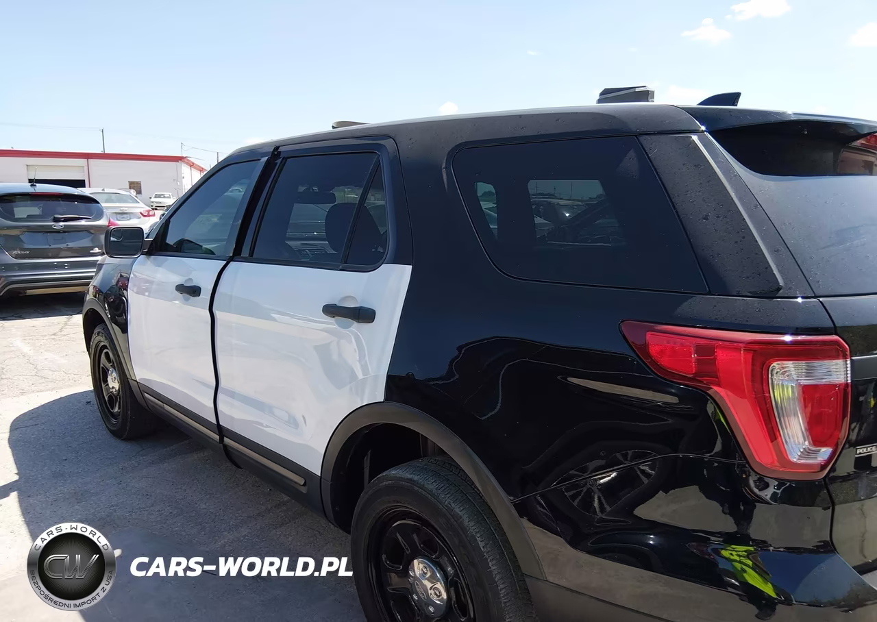 2016 Ford Utility Police Interceptor VIN:1FM5K8AR9GGD16456 - 14