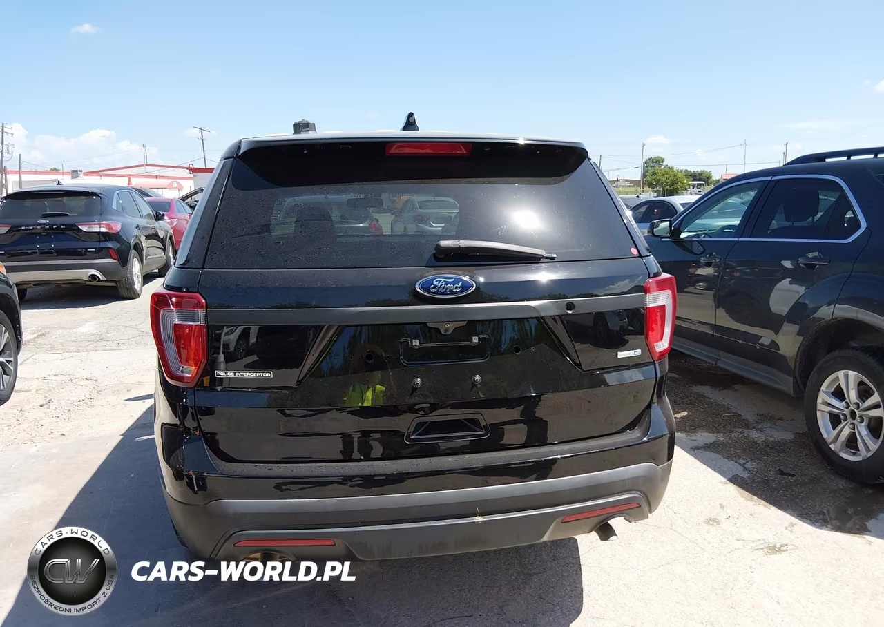 2016 Ford Utility Police Interceptor VIN:1FM5K8AR9GGD16456 - 16