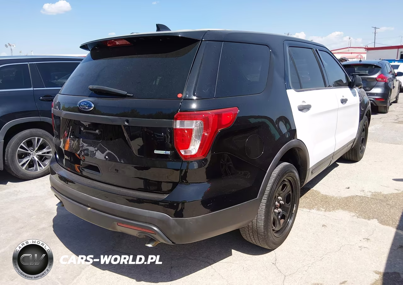 2016 Ford Utility Police Interceptor VIN:1FM5K8AR9GGD16456 - 4