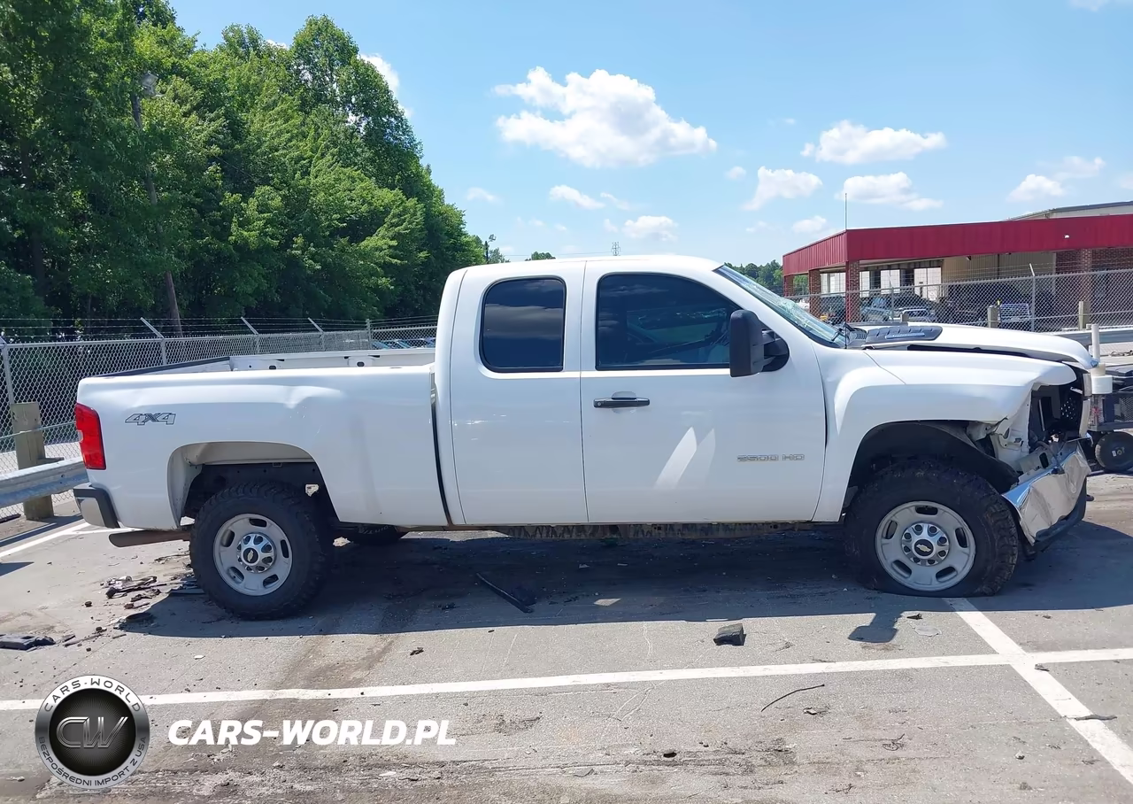 2011 Chevrolet Silverado 2500Hd Work Truck VIN:1GC2KVCG8BZ331464 - 12