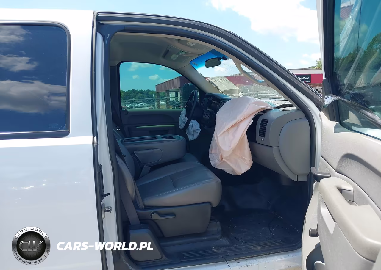2011 Chevrolet Silverado 2500Hd Work Truck VIN:1GC2KVCG8BZ331464 - 5