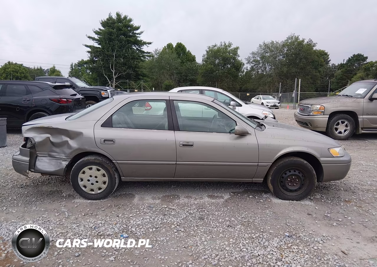 1998 Toyota Camry Le VIN:4T1BG22K6WU349806 - 13
