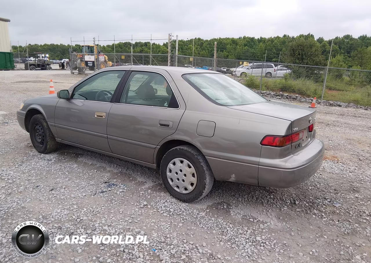 1998 Toyota Camry Le VIN:4T1BG22K6WU349806 - 3