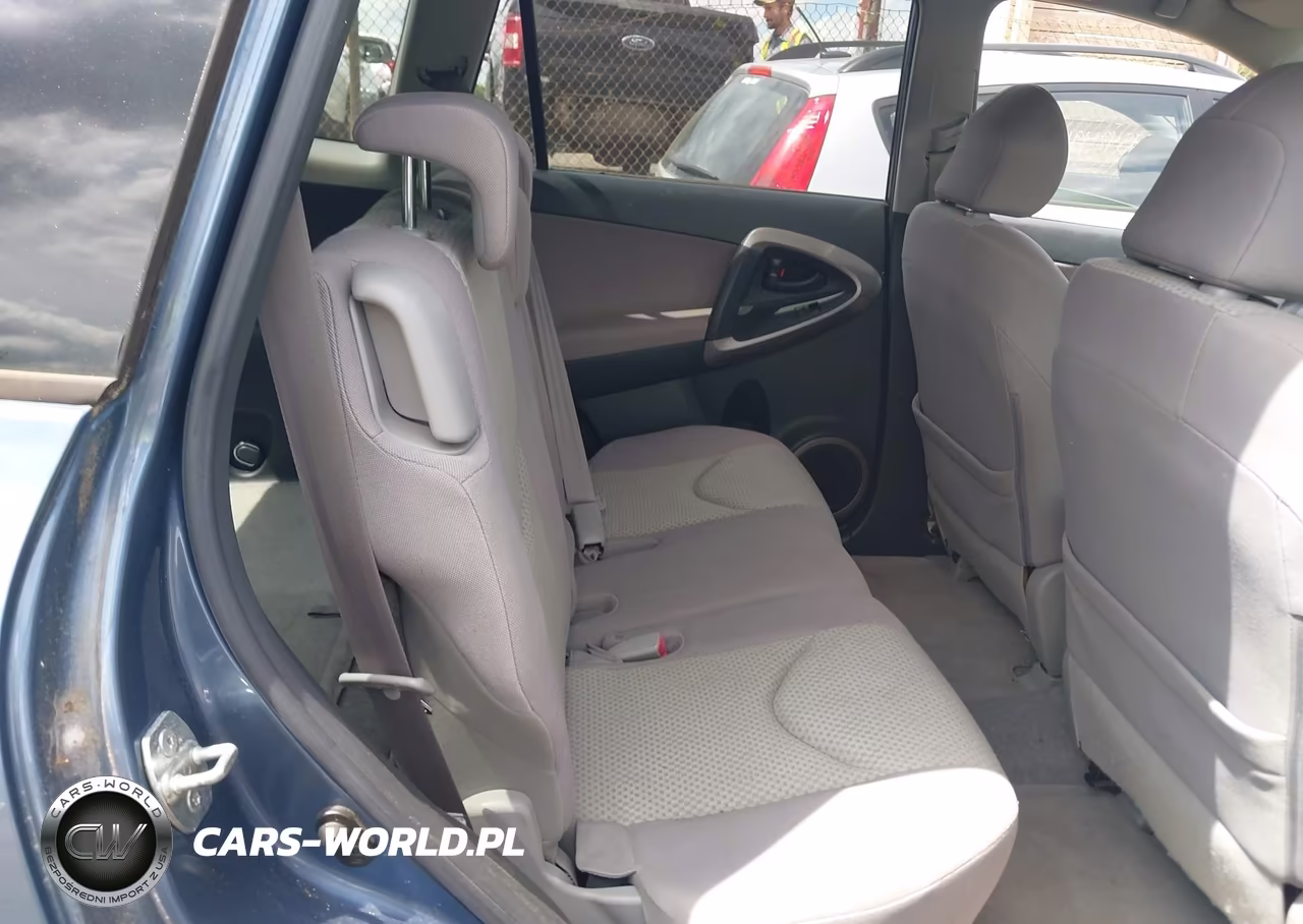 2007 Toyota Rav4 VIN:JTMBD33V576045304 - 8