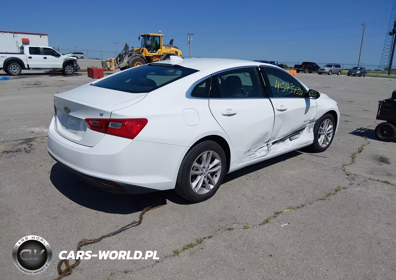 2017 Chevrolet Malibu 1Lt VIN:1G1ZE5ST5HF222676 - 4
