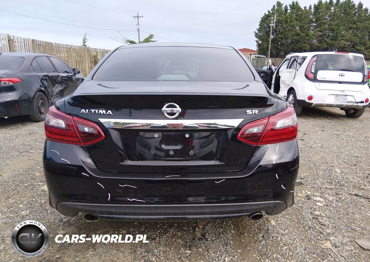 2018 Nissan Altima 2.5 Sr VIN:1N4AL3AP0JC139642 - 17