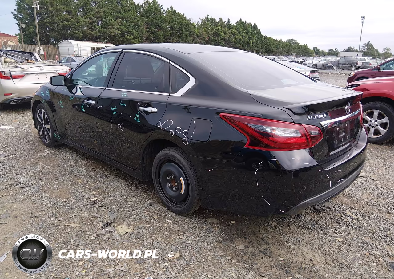 2018 Nissan Altima 2.5 Sr VIN:1N4AL3AP0JC139642 - 3
