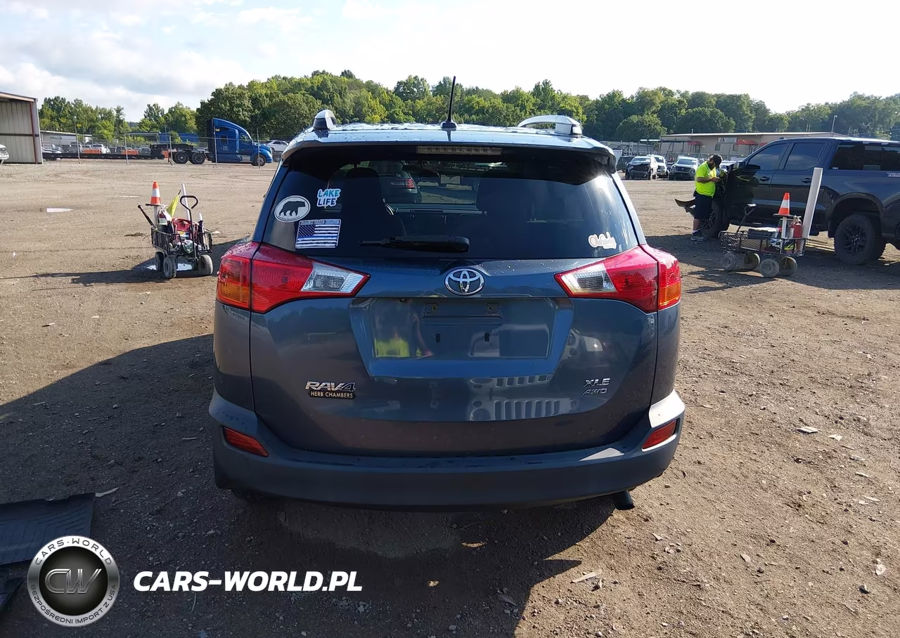 2013 Toyota Rav4 Xle VIN:2T3RFREV2DW123329 - 16