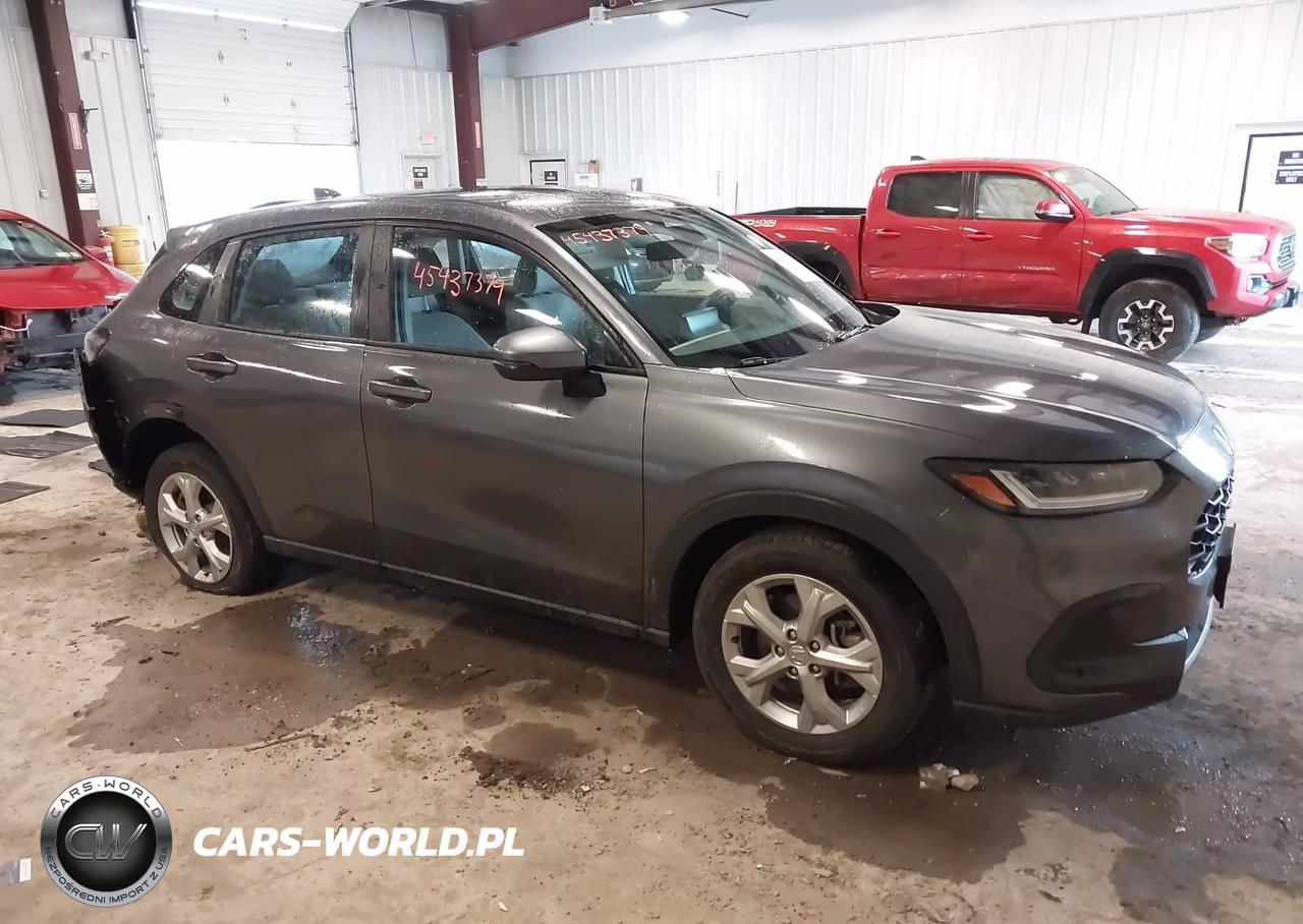 2024 Honda Hr-V Awd Lx VIN:3CZRZ2H31RM774396 - 1
