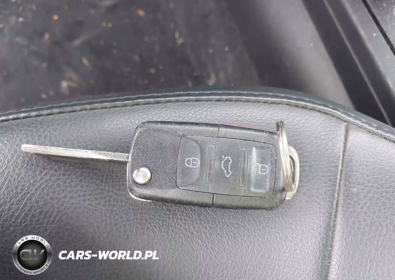 2007 Volkswagen New Beetle 2.5 VIN:3VWPW31C97M513789 - 11