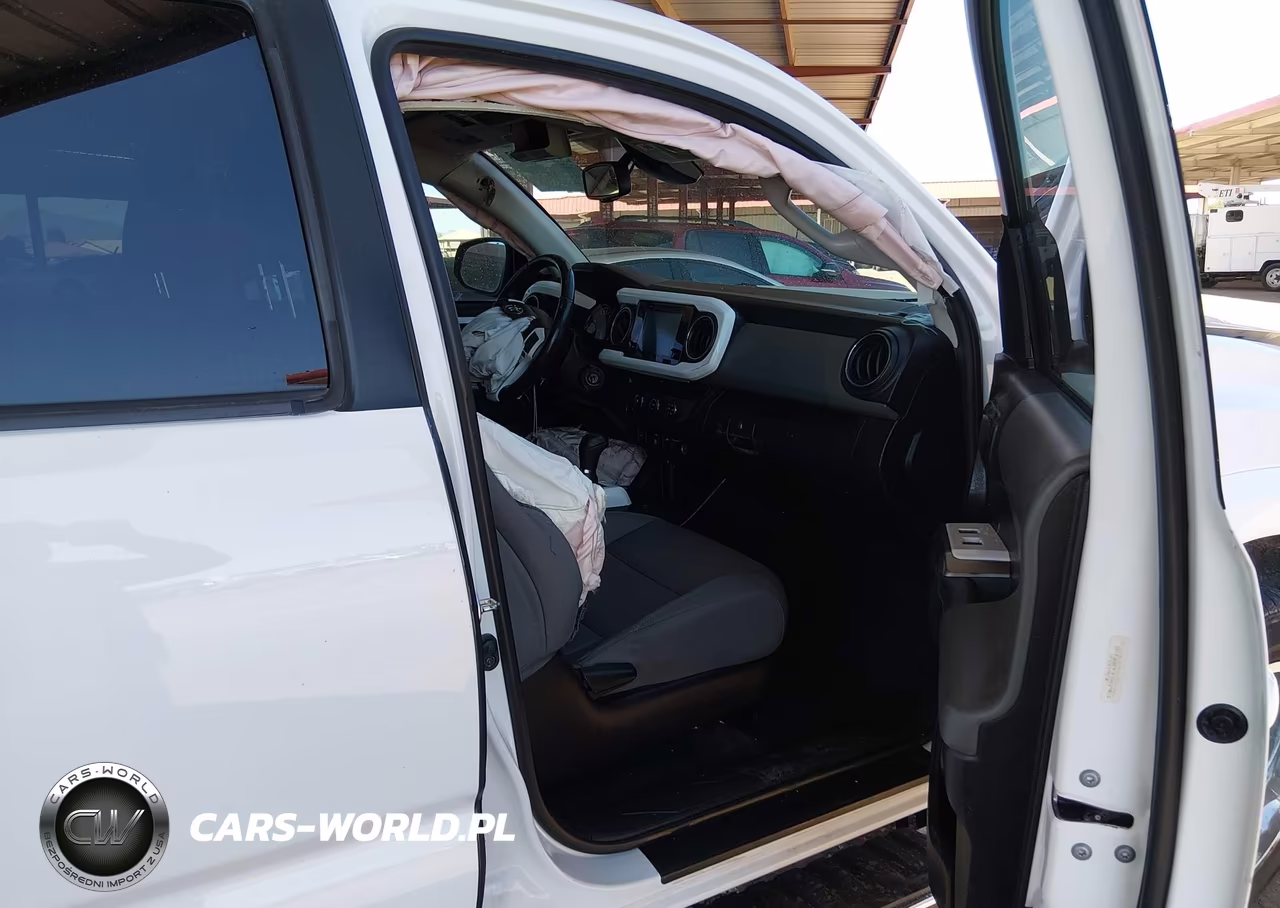 2018 Toyota Tacoma Sr5 V6 VIN:3TMAZ5CN8JM060525 - 5