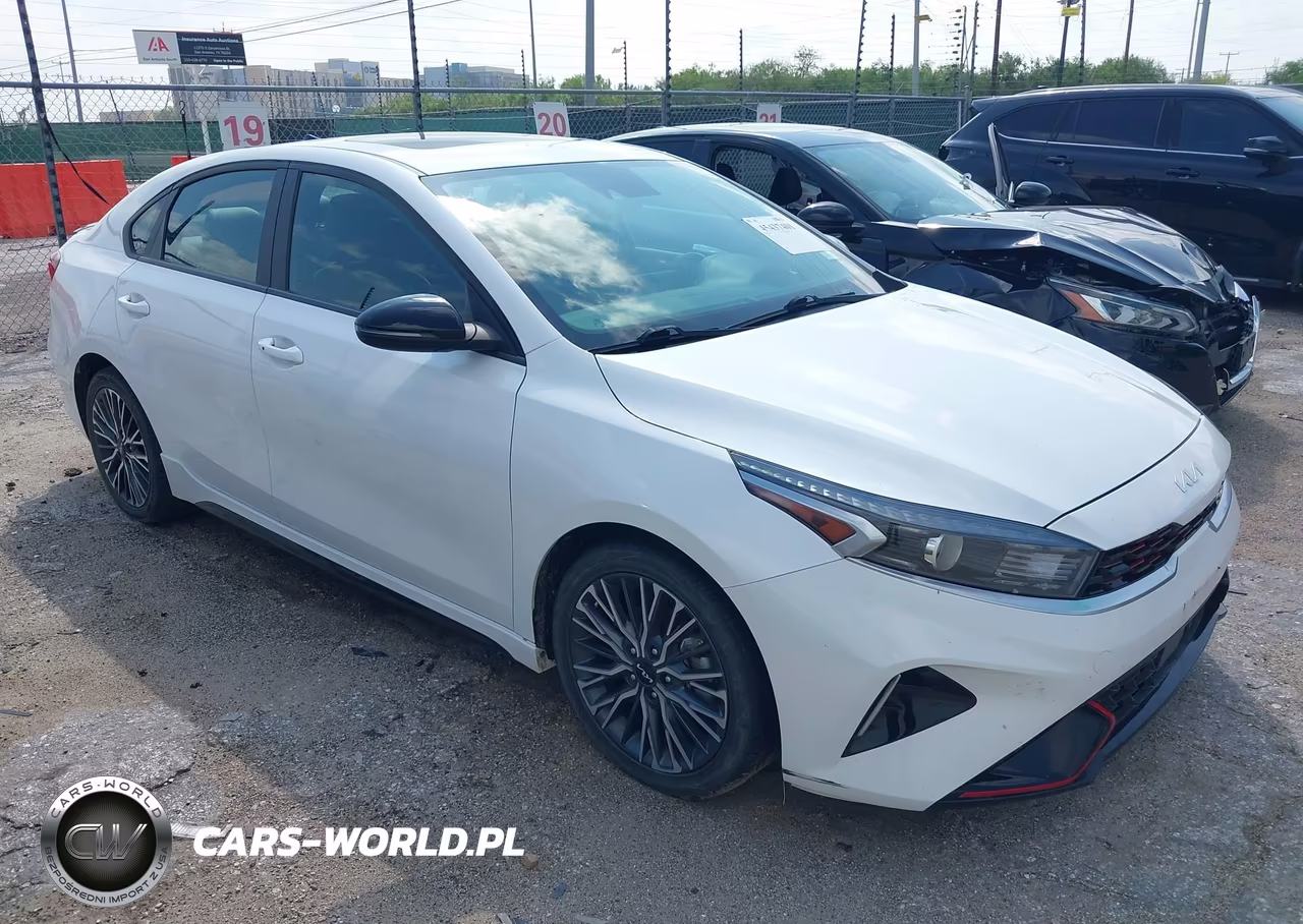 2024 Kia Forte Gt-Line – zdjęcie 1 z 16