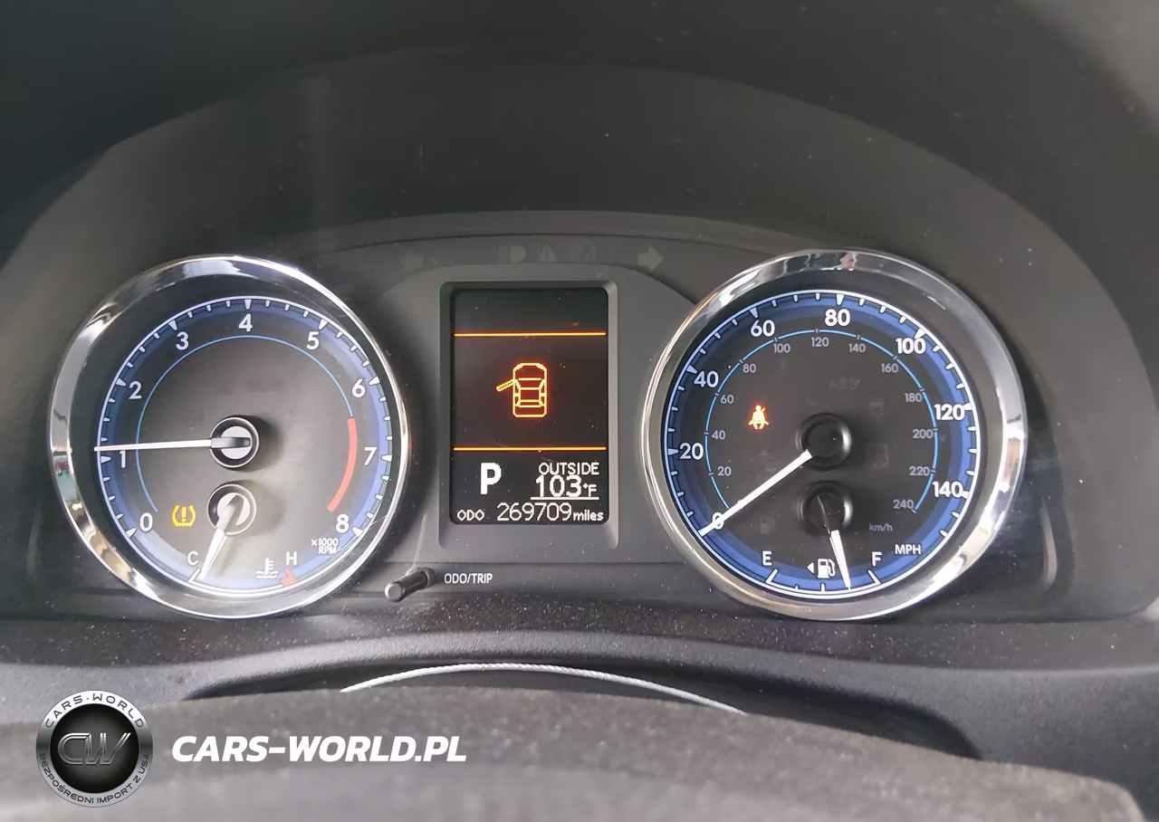 2018 Toyota Corolla Le VIN:2T1BURHE1JC081146 - 7
