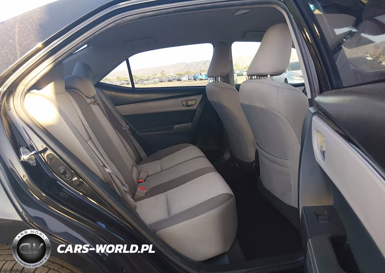 2018 Toyota Corolla Le VIN:2T1BURHE1JC081146 - 8