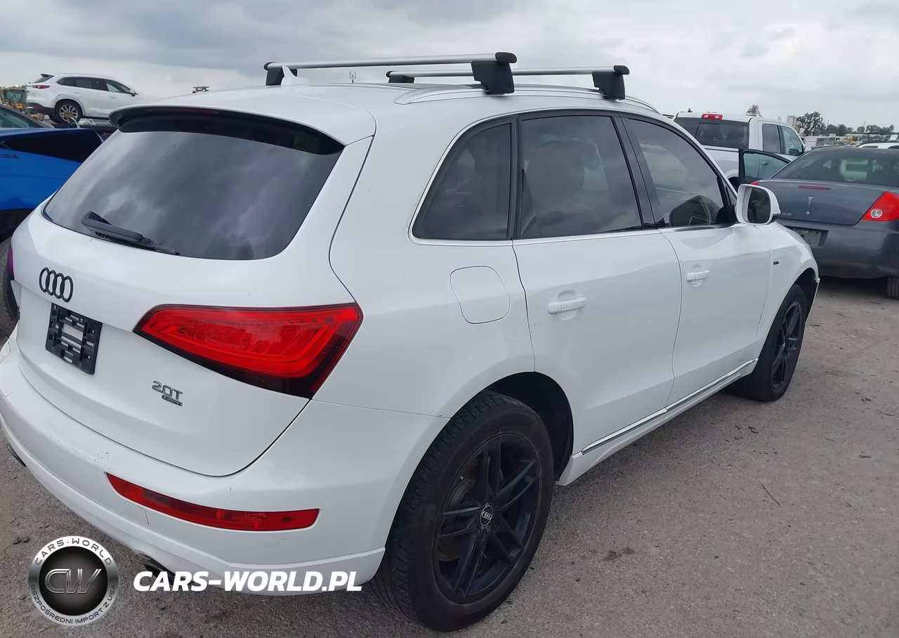 2013 Audi Q5 2.0T Premium VIN:WA1LFAFP6DA053074 - 4
