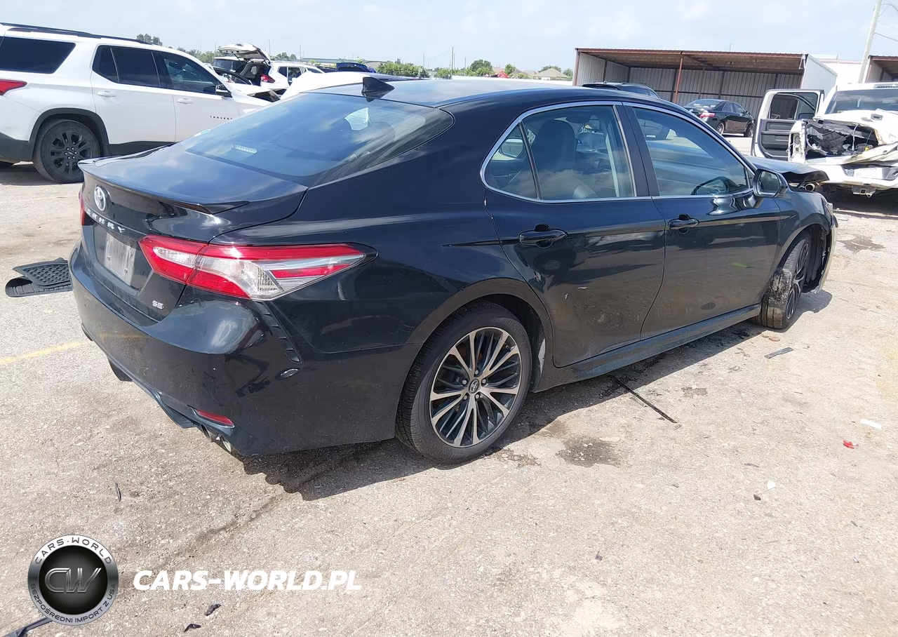 2019 Toyota Camry Se VIN:4T1B11HK8KU793296 - 4