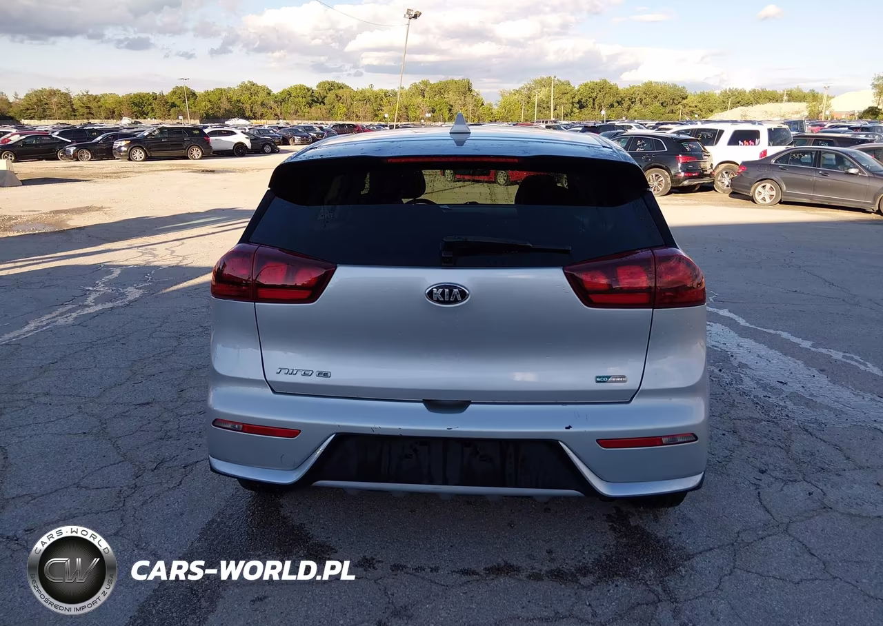 2018 Kia Niro Fe VIN:KNDCB3LC6J5160693 - 21