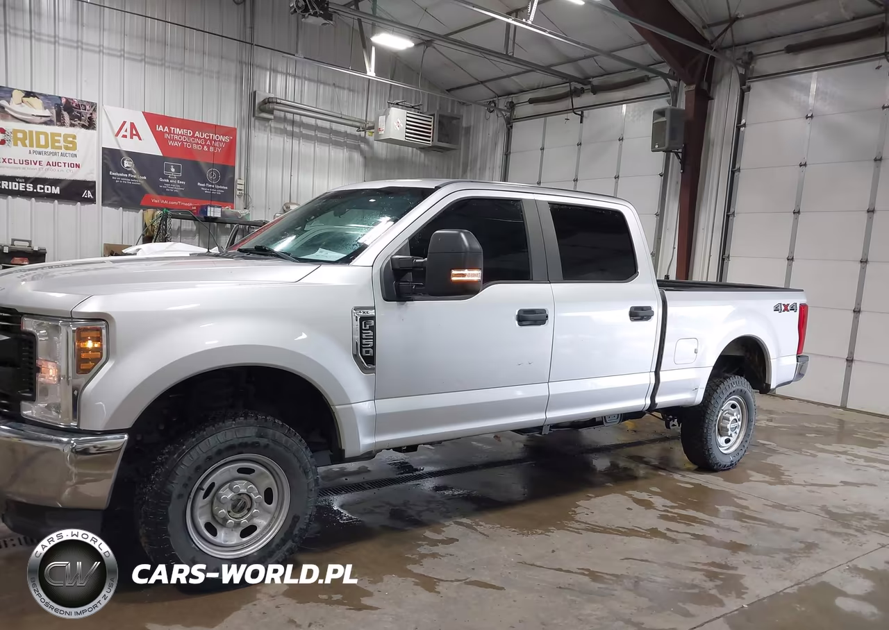 2019 Ford F-250 King Ranch-Lariat-Platinum-Xl-Xlt VIN:1FT7W2B64KEF94057 - 16