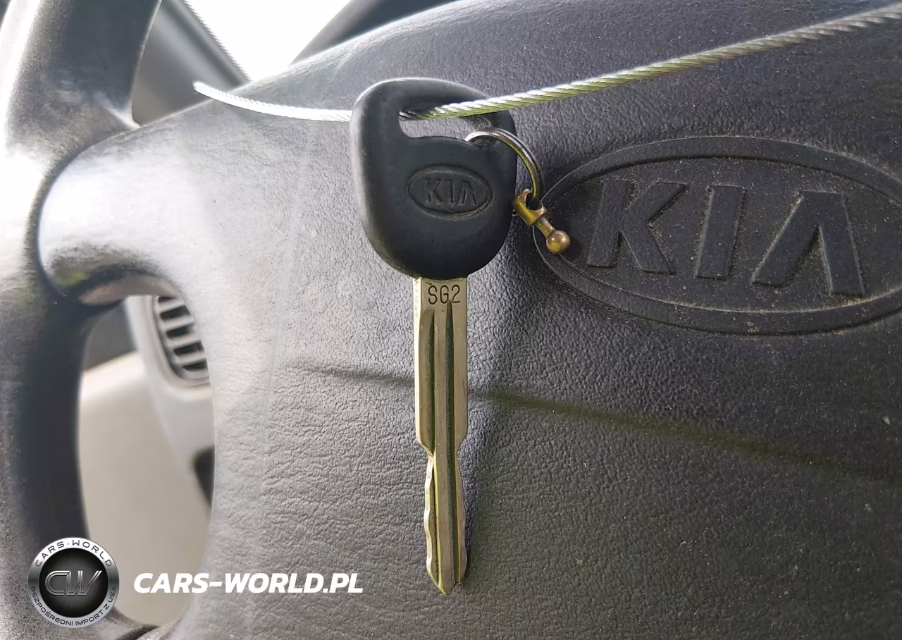 2002 Kia Sportage VIN:KNDJB723925146076 - 11
